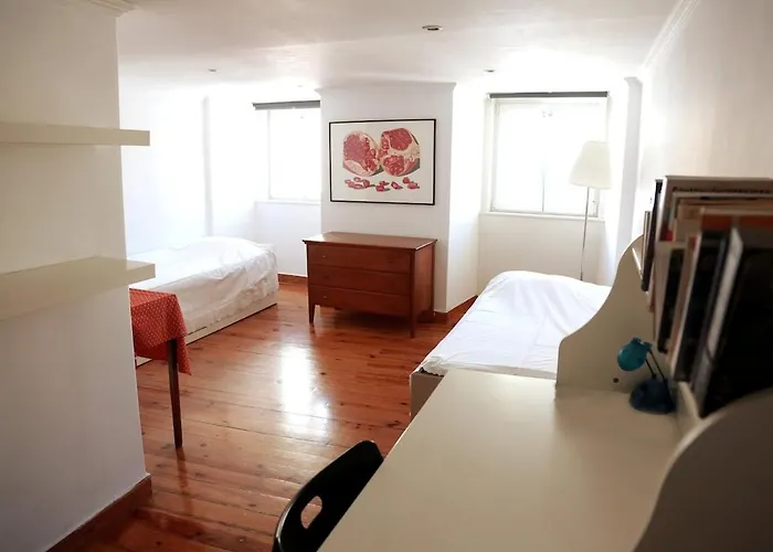 Amazing In Alfama With River View Lisbon